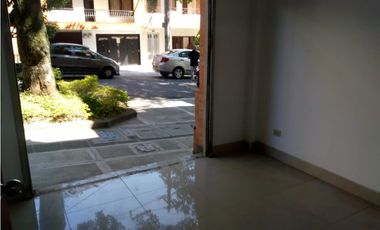 ARRIENDO LOCAL COMERCIAL LA AMERICA MEDELLIN