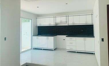 CASA EN VENTA, SAN JUAN DEL RIO, QUERETARO