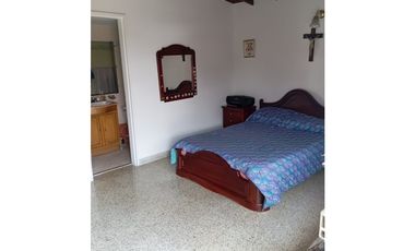 Venta casa unifamiliar en Simon Bolivar, Almeria