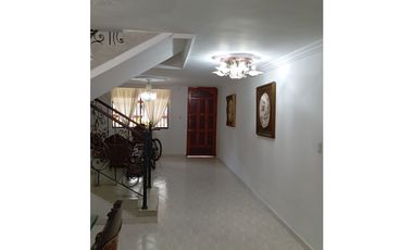 Venta casa unifamiliar en Simon Bolivar, Almeria