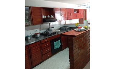 Venta casa unifamiliar en Simon Bolivar, Almeria