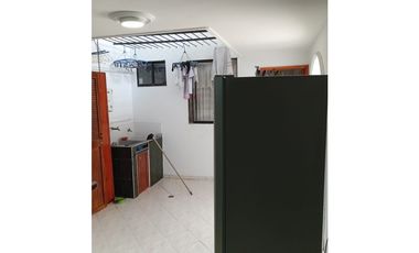 Venta casa unifamiliar en Simon Bolivar, Almeria