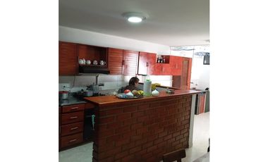 Venta casa unifamiliar en Simon Bolivar, Almeria