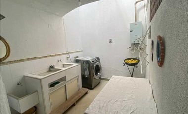 Se vende casa Duplex en Sabaneta sector San José z