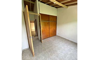 Venta casa unifamiliar en La Estrella sector Suramerica