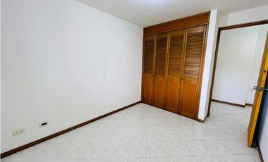 Arriendo apartamento en Envigado- Loma del Escobero