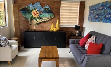 Se vende casa en La Estrella Sector Suramericana z