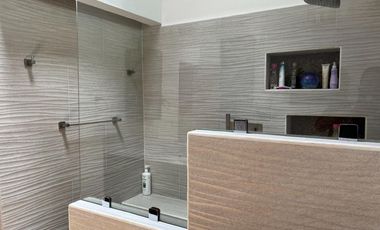 Se vende casa en La Estrella Sector Suramericana z