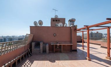Hermoso departamento cercano a República
