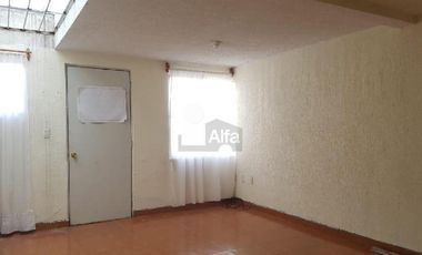 Casa en condominio en venta en Colinas del Sol, Almoloya de Juárez, México