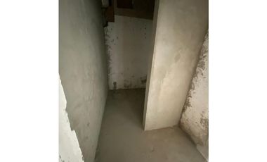 SE ARRIENDA LOCAL COMERCIAL EN GRANADA