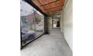 SE ARRIENDA LOCAL COMERCIAL EN GRANADA