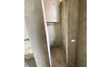 SE ARRIENDA LOCAL COMERCIAL EN GRANADA