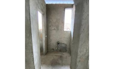 SE ARRIENDA LOCAL COMERCIAL EN GRANADA