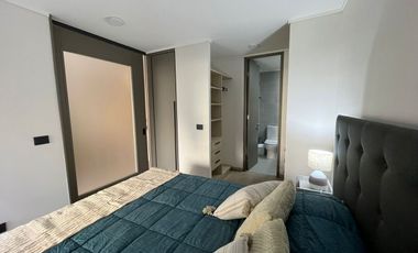 En Arriendo, Moderno y Acogedor Departamento Nuevo y Amoblado. Av. Las Condes