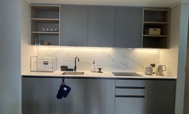 En Arriendo, Moderno y Acogedor Departamento Nuevo y Amoblado. Av. Las Condes