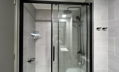 En Arriendo, Moderno y Acogedor Departamento Nuevo y Amoblado. Av. Las Condes