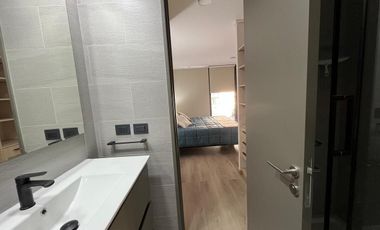 En Arriendo, Moderno y Acogedor Departamento Nuevo y Amoblado. Av. Las Condes