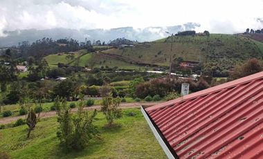 En venta Encantadora Finca en Zipacón, Cundinamarca