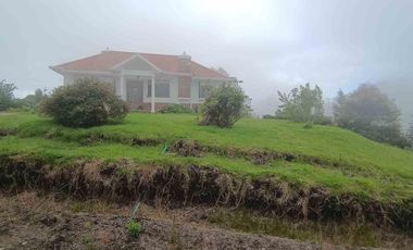En venta Encantadora Finca en Zipacón, Cundinamarca