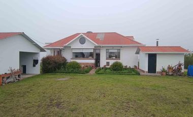 En venta Encantadora Finca en Zipacón, Cundinamarca