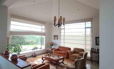 En venta Encantadora Finca en Zipacón, Cundinamarca