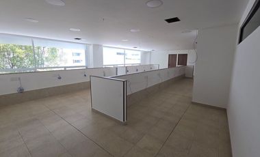 Renta Oficina 320 m², Juárez, Cuauhtémoc- ACONDICIONADA