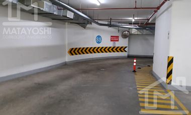 Estacionamiento - San Isidro