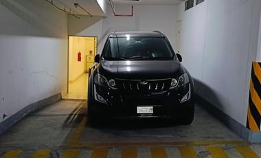 Estacionamiento - San Isidro
