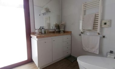 ESPECTACULAR CASA VENTA CON  SENSACIONAL VISTA ZAPALLAR