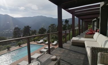 ESPECTACULAR CASA VENTA CON  SENSACIONAL VISTA ZAPALLAR