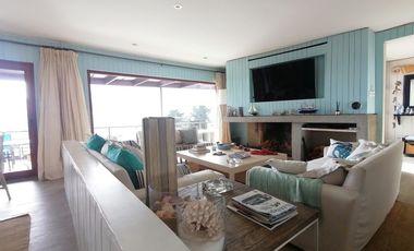 ESPECTACULAR CASA VENTA CON  SENSACIONAL VISTA ZAPALLAR