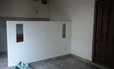PH a refaccionar en venta - 2 Dormitorios 1 Baño - Berisso