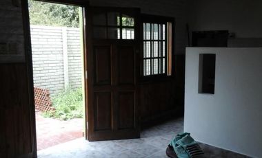 PH a refaccionar en venta - 2 Dormitorios 1 Baño - Berisso