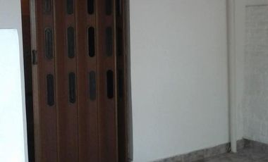 PH a refaccionar en venta - 2 Dormitorios 1 Baño - Berisso