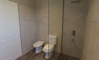 Casa en alquiler en Vila Marina II 5 dormitorios más escritorio. Con Amarra