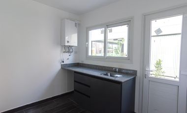 Casa en alquiler en Vila Marina II 5 dormitorios más escritorio. Con Amarra