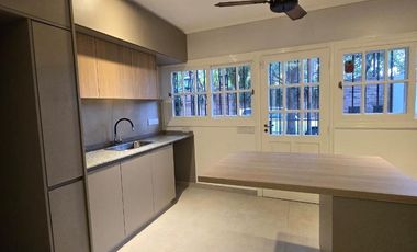 Casa en alquiler en Lomas de San Isidro 3 dormitorios