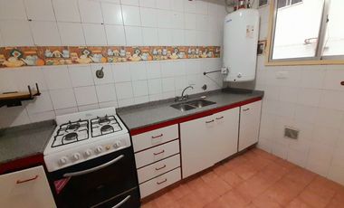 Departamento 2 ambientes. Excelente ubicación. Vicente López.