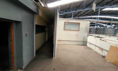 Bodega Comercial de 1,838 m2 en Renta Ubicada en la Glorieta Niños Héroes, GDL