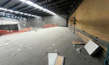Bodega Comercial de 1,838 m2 en Renta Ubicada en la Glorieta Niños Héroes, GDL