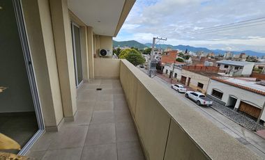 En alquiler dpto. de 1 dorm. en Rivadavia 1750