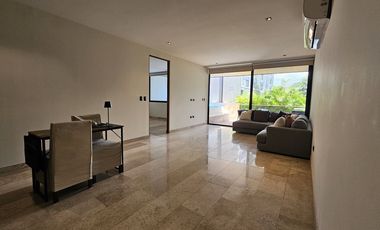 Departamento en Montebello, 3 Recámaras y Jacuzzi