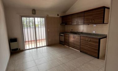 Departamento en alquiler 2 ambientes en Florencio Varela