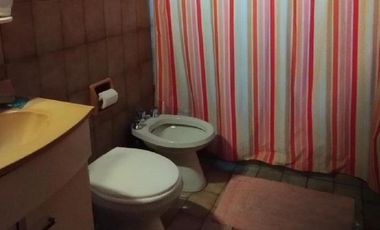 Casa en venta - 3 Dormitorios 2 Baños - Villa Gesell