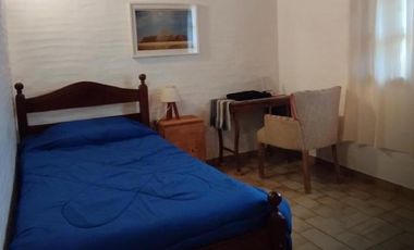 Casa en venta - 3 Dormitorios 2 Baños - Villa Gesell