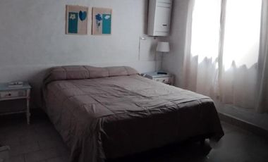 Casa en venta - 3 Dormitorios 2 Baños - Villa Gesell