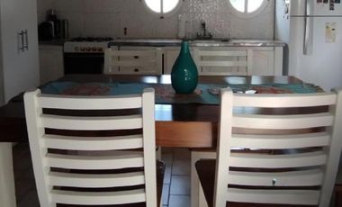 Casa en venta - 3 Dormitorios 2 Baños - Villa Gesell