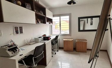 Casa en alquiler dos dormitorios mas escritorio - Quebrada De Las Rosas