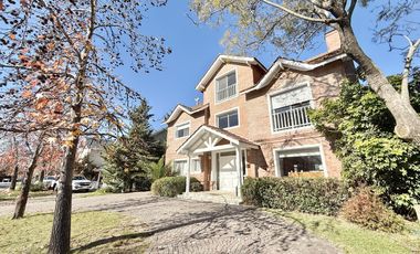 Casa en Alquiler en Barrio Cerrado Las Victorias